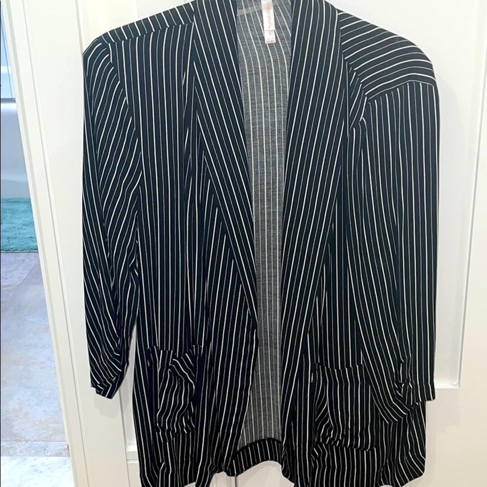 Black blazer never worn